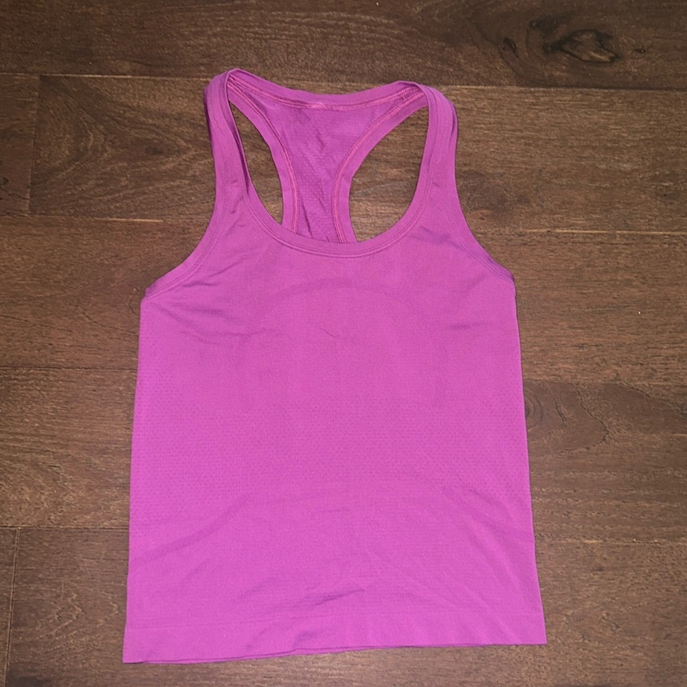 LULULEMON: Swiftly Tech Racerback Tank Top Race Length (size 4)